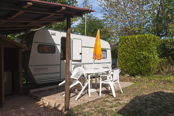 camping-les-hesperides-caravane-17-4
